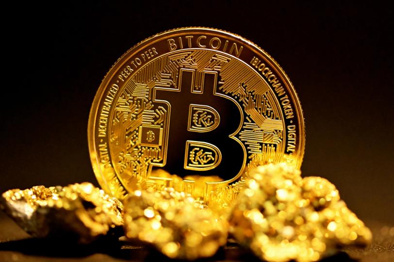 Bitcoin, İran rallinin 79.400 dolardaki satıcı duvarına çarpmasıyla 12 haftanın en yüksek seviyesinden geri çekildi