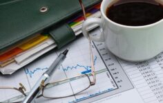 Bitcoin ile kahve satın almak kolaydır, ortaya çıkan vergi yükü ise