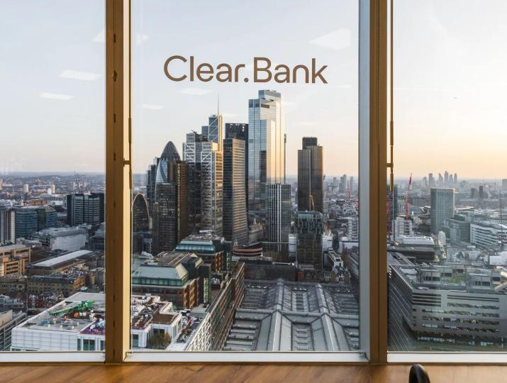 ClearBank MiCA onayını aldı, kurumsal müşteriler için Circle euro ve dolar stabilcoinlerini hedefliyor