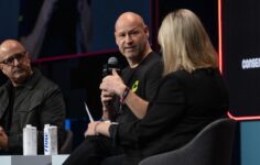 Ethereum kurucu ortağı Joseph Lubin, yapay zekanın birkaç büyük teknoloji firması tarafından kontrol edilmesinin tehlikeleri konusunda uyarıyor