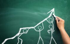 Sektör liderleri, devasa kripto saldırılarının ardından Aave kullanıcıları için bir kurtarma planına yüz milyonlarca dolar akıtıyor