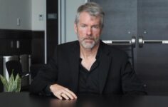 Michael Saylor’s Strateji, 1 milyon hedefine adım adım yaklaşırken 3.273 Bitcoin satın aldı