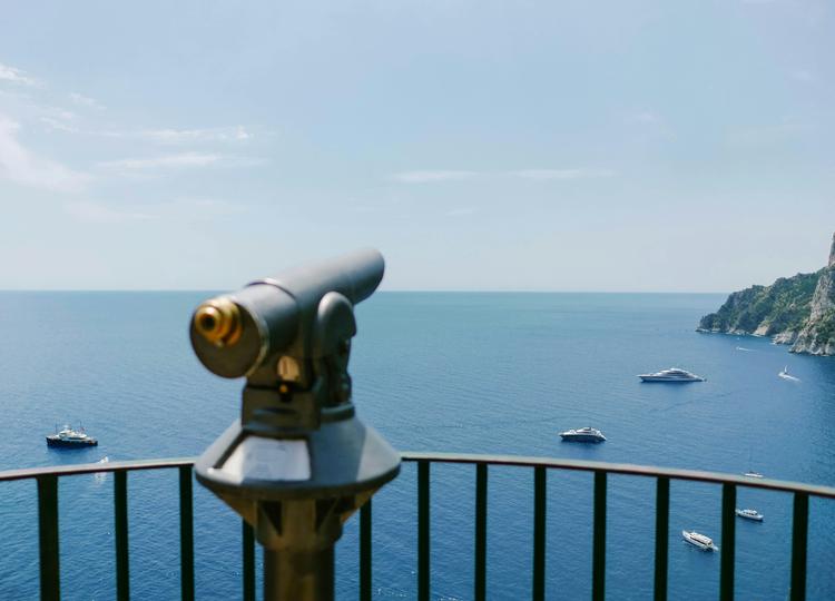 Kripto Uzun ve Kısa: Rehberlik edin, iletin, tekrarlayın: token performansının gizli sürücüsü