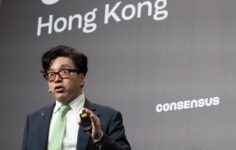 Tom Lee, ‘kripto baharının’ en büyük Ethereum hazinesinin 238 milyon dolarlık Ethereum satın almasıyla başladığını söyledi