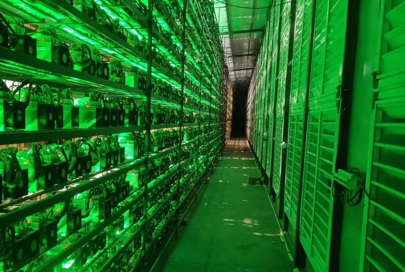 IREN hisseleri, AI bulut işini genişletmek için 1,6 milyar dolarlık Dell anlaşmasını artırdı