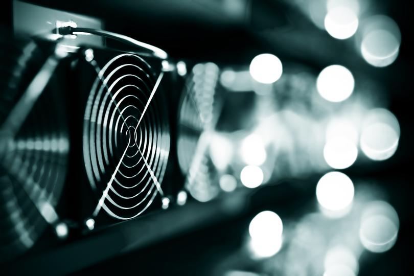 Bitcoin madencisi Riot’un hisseleri, AMD veri merkezi anlaşmasını genişlettikten sonra %8 arttı ve yapay zekanın dönüş sinyalini verdi