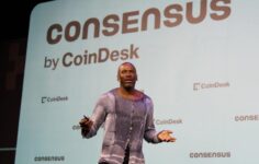 Arthur Hayes, kripto paranın değerinin düzenleyici aygıtların dışında olmasından kaynaklandığını söylüyor