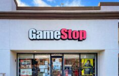 GameStop’un 55,5 milyar dolarlık eBay devralma teklifi, 368 milyon dolarlık Bitcoin zulasını hedef tahtasına koyuyor