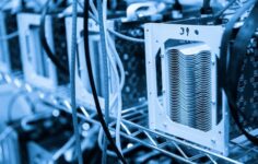 Kolombiya, yenilenebilir enerji fazlası ile Bitcoin madenciliği yapmak istiyor