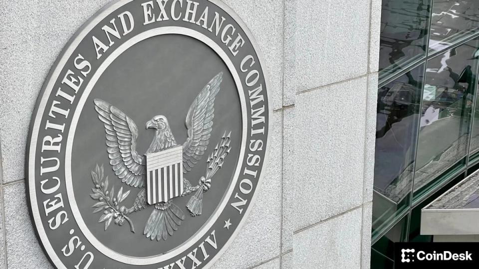 SEC, on yıllardır yaptığı en büyük kural değişikliğinde yeni halka açık şirketlerin anında nakit toplamasına izin vermek istiyor