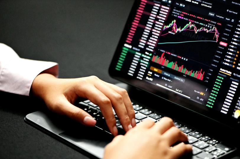 Binance, gelişmekte olan piyasa kullanıcılarının kripto borsalarına bankacılık uygulamaları gibi davrandığını söylüyor