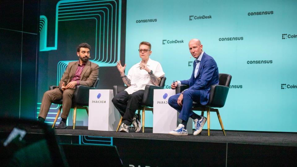 Consensus Miami’deki panelistler, gizlilik ve sorumluluğun zincir üzerinde bir arada var olabileceğini söylüyor