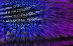 Çinli Kimi kodlama kriterinde Claude ve GPT’yi geride bırakırken Bitcoin yeni olumsuz rüzgarlarla karşı karşıya