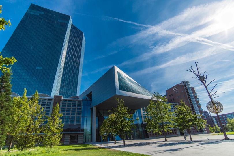 ECB, dijital euro pilotu olarak Deutsche Bank ve Revolut gibi firmaları seçti