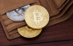 2017 zirvesinden bu yana hareketsiz olan Bitcoin cüzdanı 383 milyon dolara taşındı