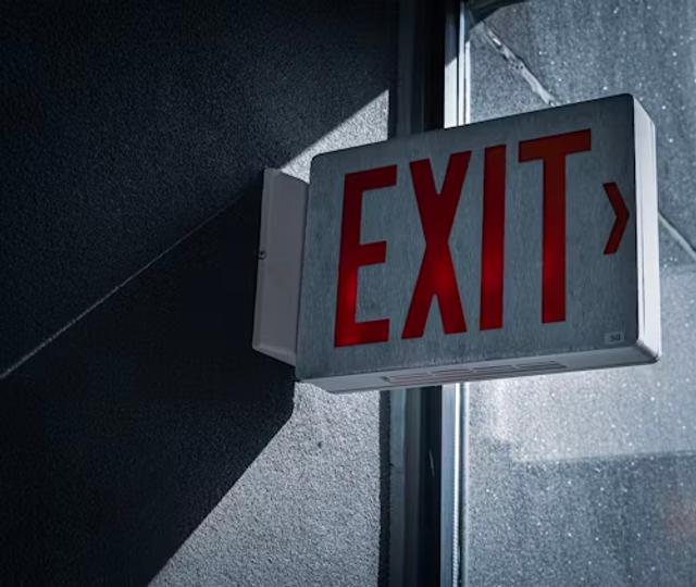 Yatırımcılar bitcoin ve eter ETF’lerinden kaçarken XRP ve HYPE fonları parlak noktalar oluyor