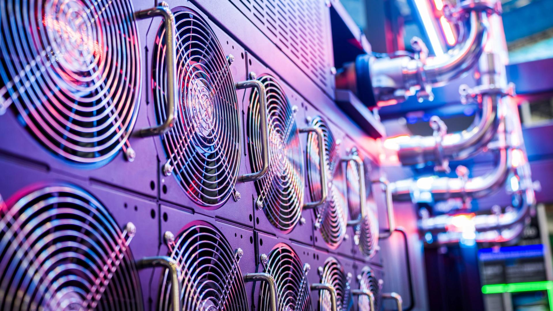Bu bitcoin madencisi, onu destekleyen bir havuz üzerinden madenciliğe rağmen BIP-110’u reddetti