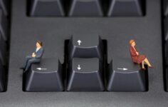 Ethereum staking tokenı weETH, ödül tartışmaları kızıştıkça yeniden hisse alımından ayrılıyor