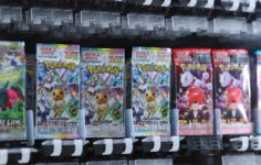 Pokémon kartları milyarlarca dolarlık bir pazar haline geliyor. Kripto ticaret yapma şeklini düzeltmek istiyor
