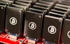 Bitcoin madencilerinin AI pivotu işe yarıyor ancak madencilik tek bir değişiklikle yeniden canlanabilir
