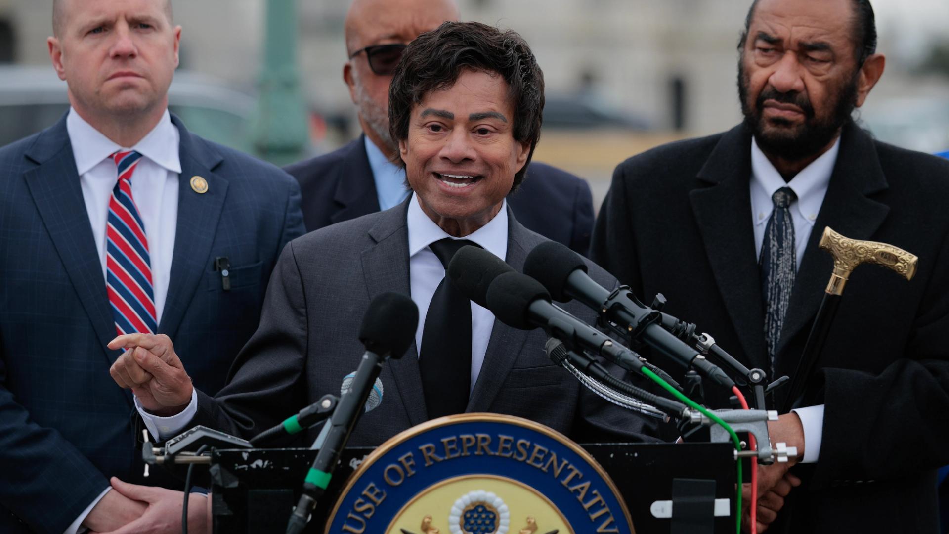 To ensure permanent economic innovation, we must pass the Clarity Act now