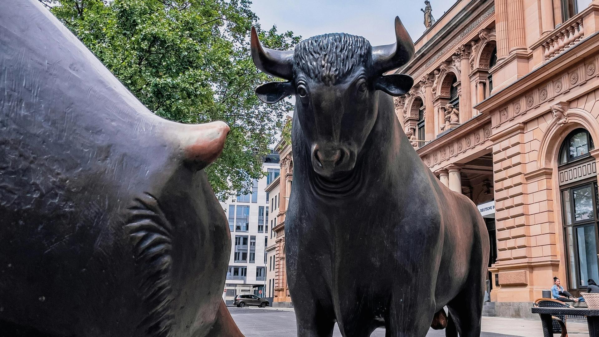 ‘The orange tie stays’: Michael Saylor responds to venture capitalist’s bitcoin obituary