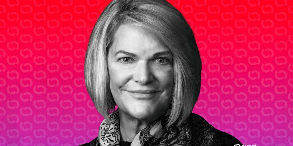 ‘It’s Now or Never’ for Clarity Act, Says ‘Bitcoin Senator’ Lummis