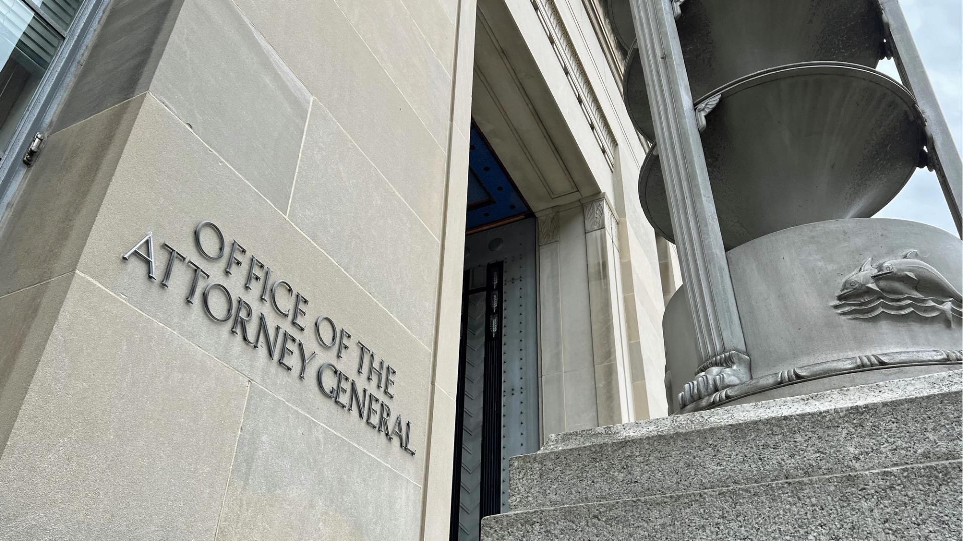 Two Robinhood engineers charged with insider trading using Hyperliquid perpetuals