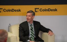 OCC’s final rule to start fresh in weighing stablecoin rewards against GENIUS Act ban
