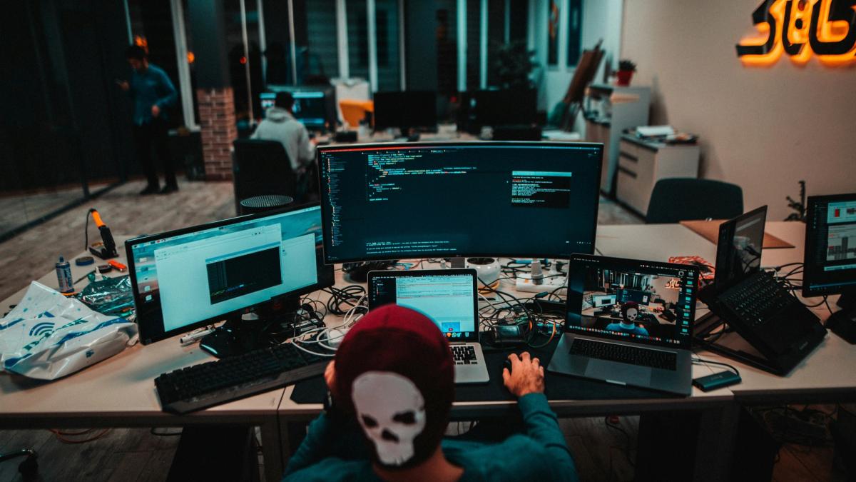 Scammer gets scammed in Ledger spy-chip exploit, loses almost $5 million in bitcoin