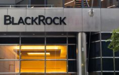 Bitcoin ETFs just saw their biggest day in a month thanks entirely to BlackRock