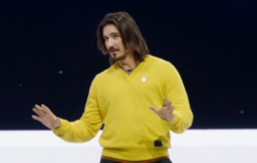 Robinhood’s crypto revenue fell 55% from last year, but topped Street forecasts