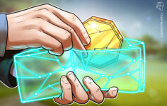 Public companies double share of blockchain revenue since 2022: Report